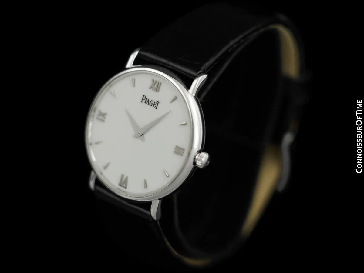 Piaget Altiplano Mens Very Elegant Midsize Unisex Luxuy Watch - 18K White Gold